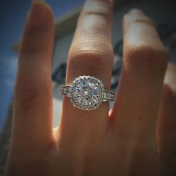 Luxury Silver Halo Crystal  adjustable Ring for your love